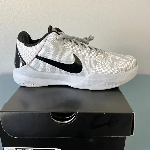Nike Kobe 5 Protro Zebra PE US M 8 Kobe 5 Protro Zebra ⁄ Demar Derozan PE Review \u0026 On Foot